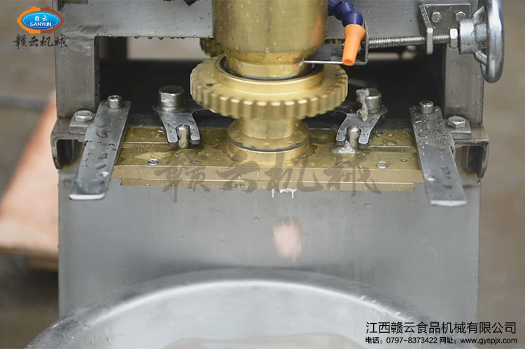 ���ٳ���